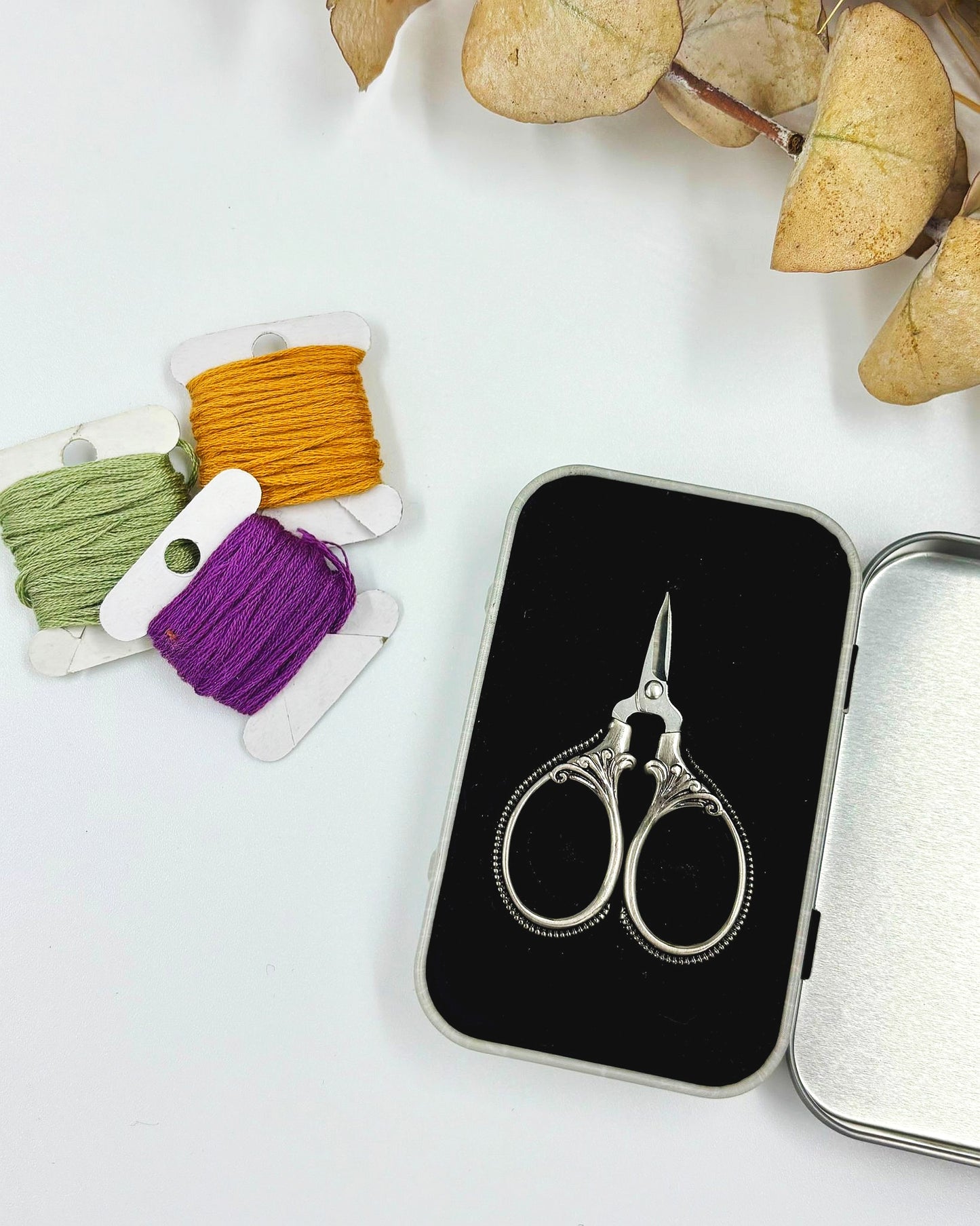 Mini floral embroidery scissors - cuteness overload