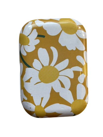 Tiny Retangular Floral Metal Box with 8 Stitch Markers