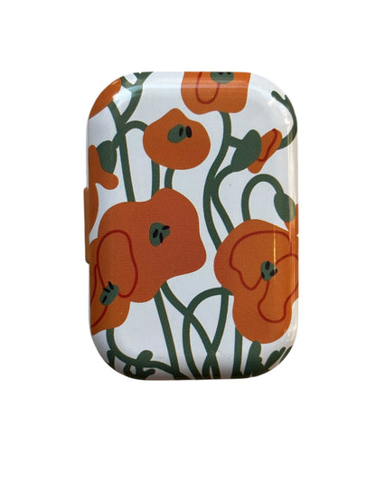 Tiny Retangular Floral Metal Box with 8 Stitch Markers