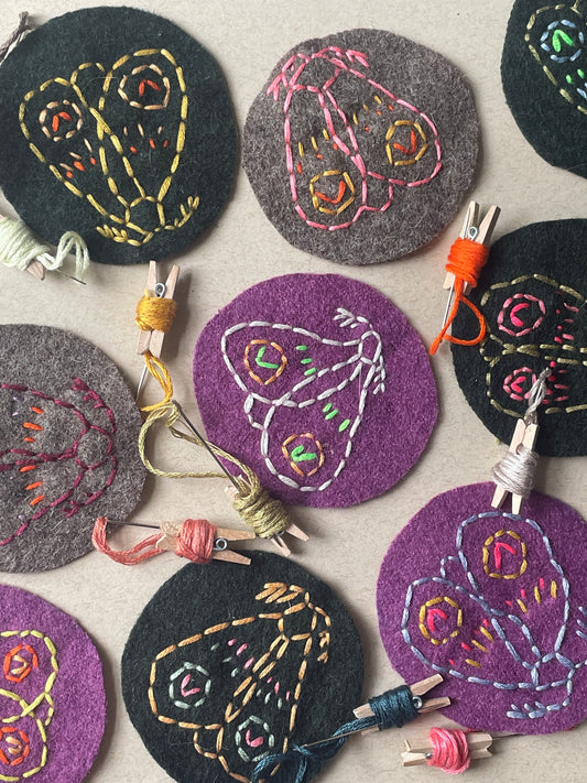 Brode ta Patch Porte-Bonheur - Atelier de Broderie Créative avec Une Raton