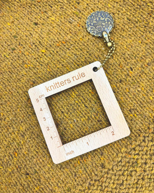 Gauge Measurement Tool with Thread Cutter