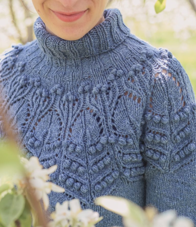 Lovely Lace Knits, by Gabrielle Vézina