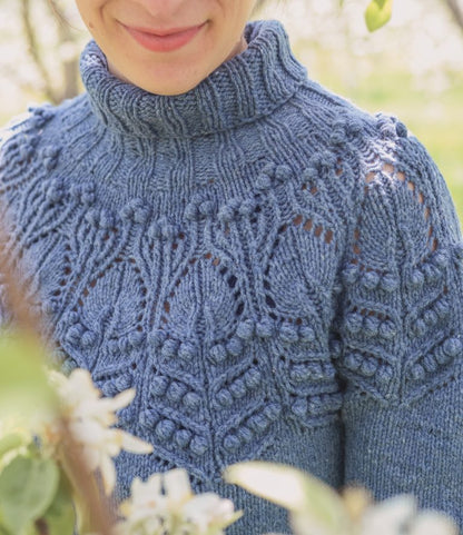 Lovely Lace Knits, by Gabrielle Vézina
